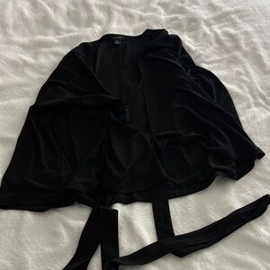 Halogen Classic Black Sleeveless Top